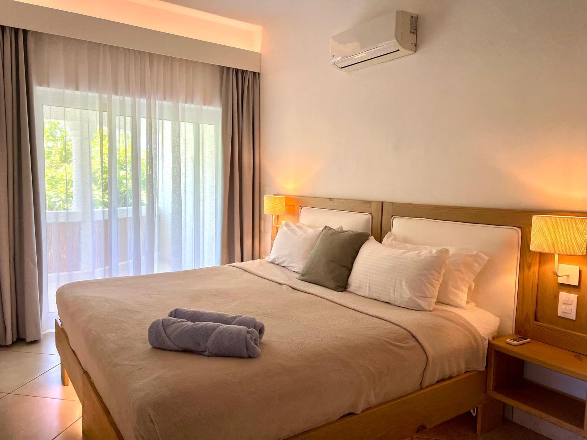 Bahia Residence Καμπαρέτε Εξωτερικό φωτογραφία